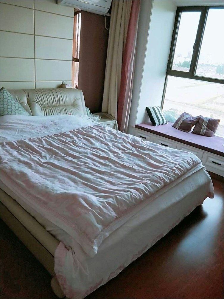 三室一厅套房