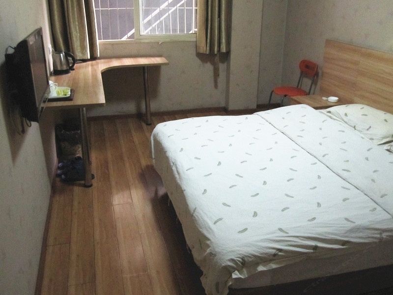 豪华大床房