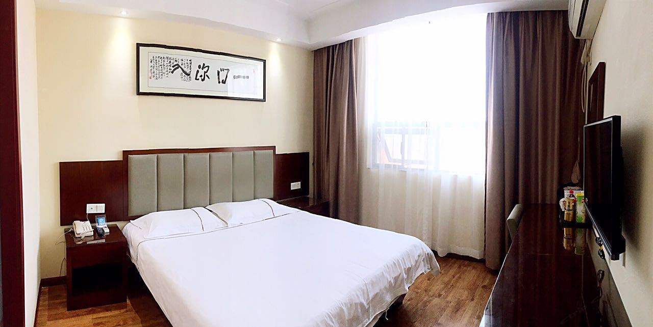 大床房