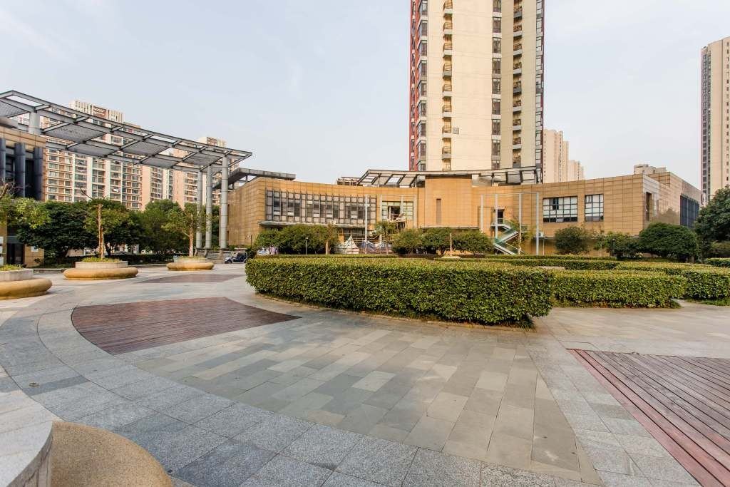 苏州东方之门店公寓(跨南村分店)