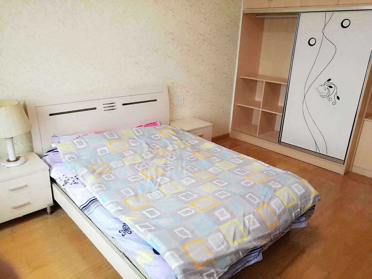 三房