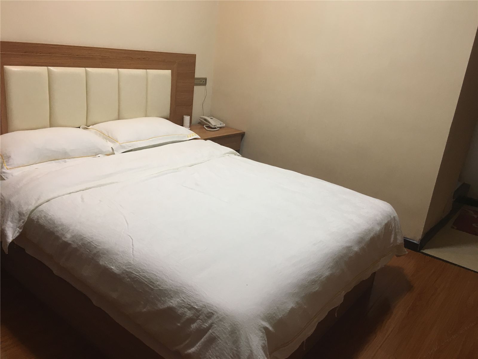 标准大床房