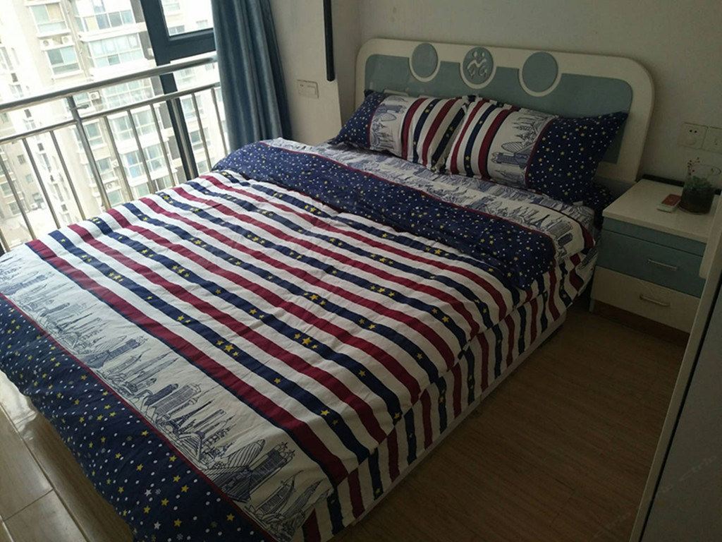 精致一室一厅套房