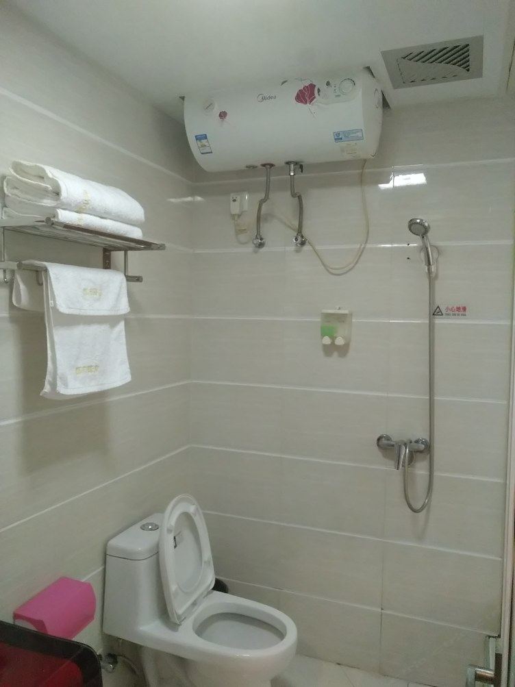 豪华大床房