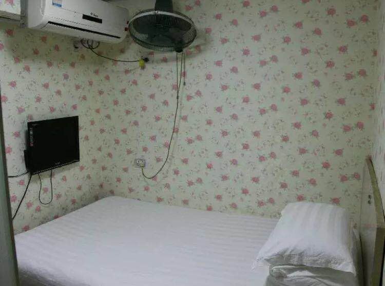 温馨小单人间