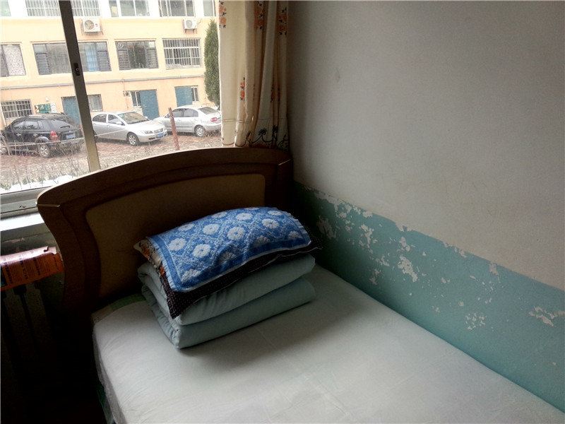 普通大床房