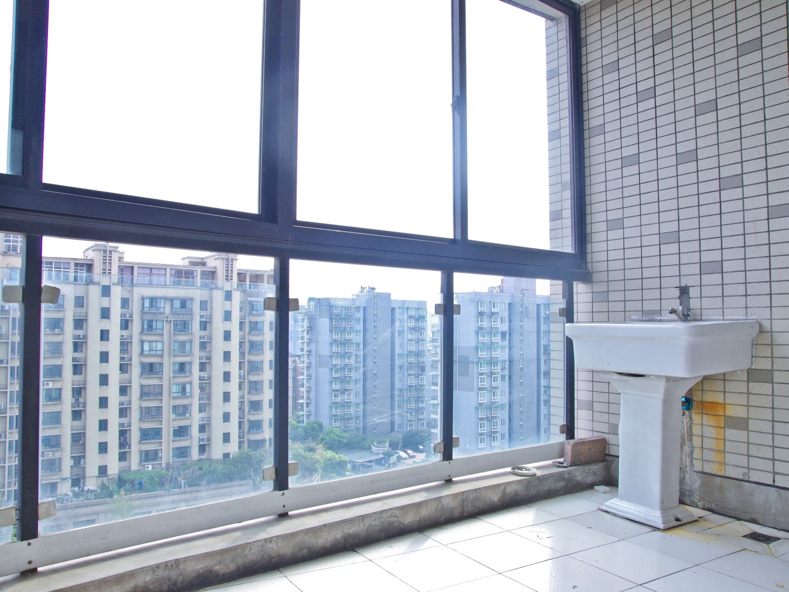 乌托邦公寓(杭州天城嘉苑店)