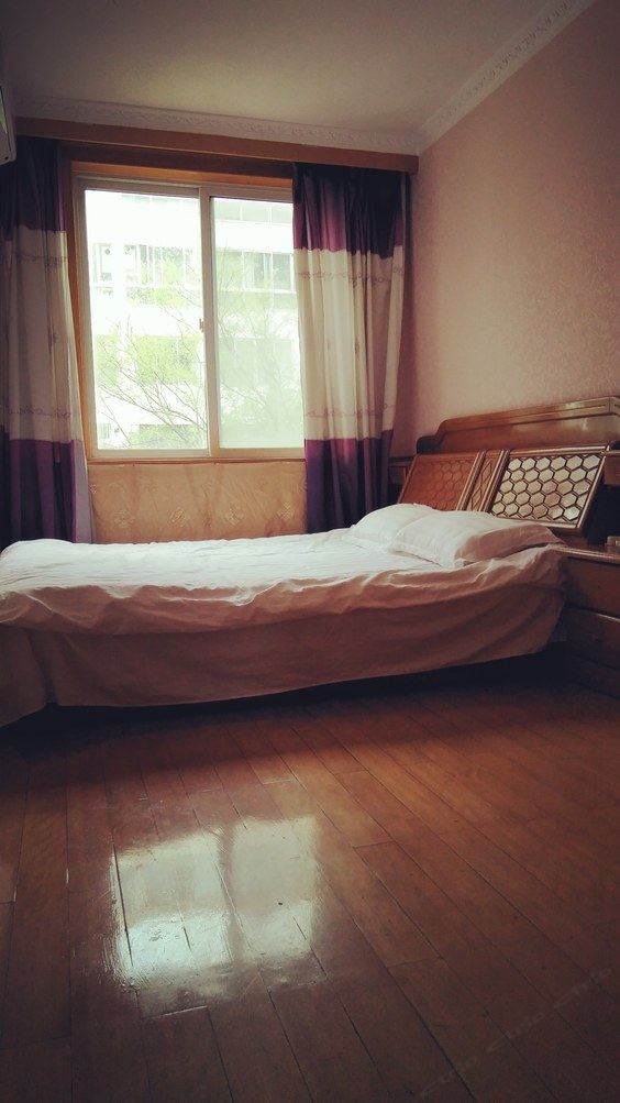 四室一厅套房