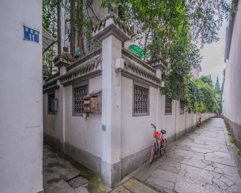 杭州西子湖畔青之屋普通公寓(元宝街店)