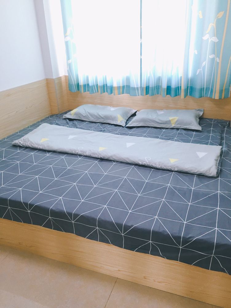家庭三室一厅套房