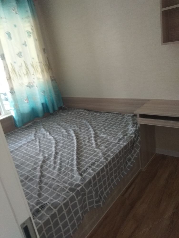 三室一厅