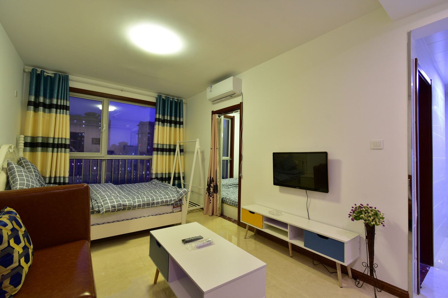 温馨一室一厅套房