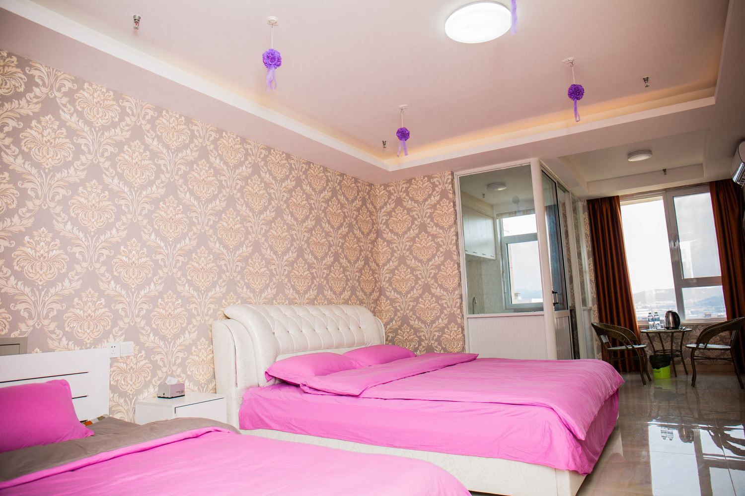 精装一室二床房