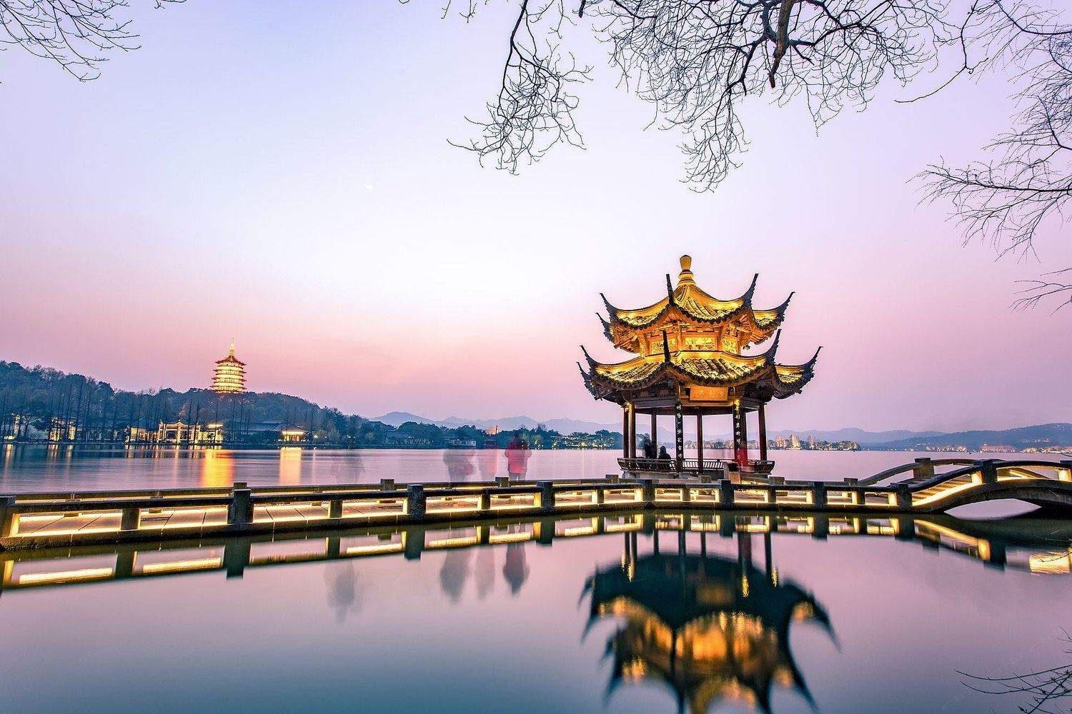 杭州范爷一号Fancy请您吃饭公寓(浙大路分店)