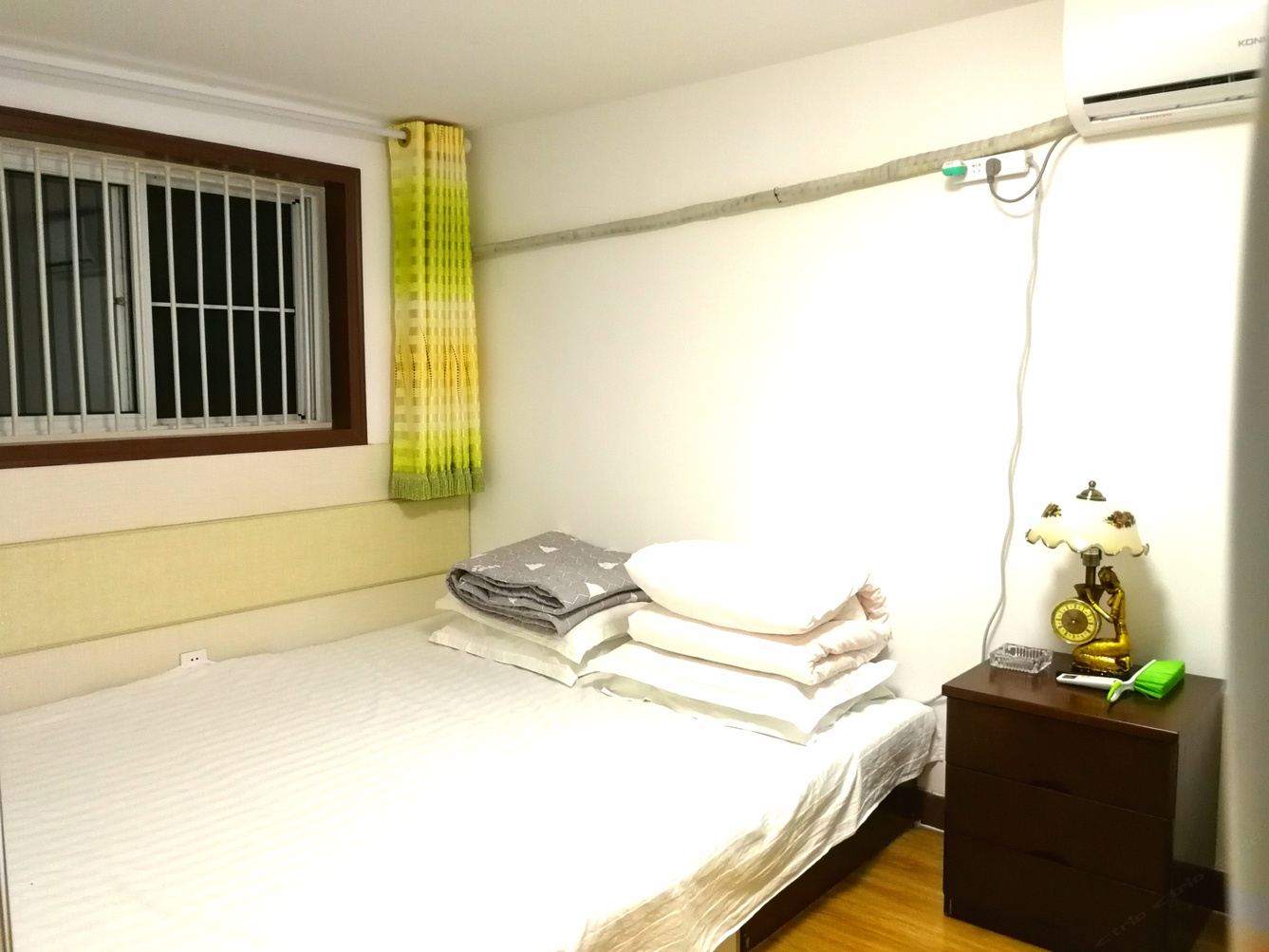 精装一室一厅套房