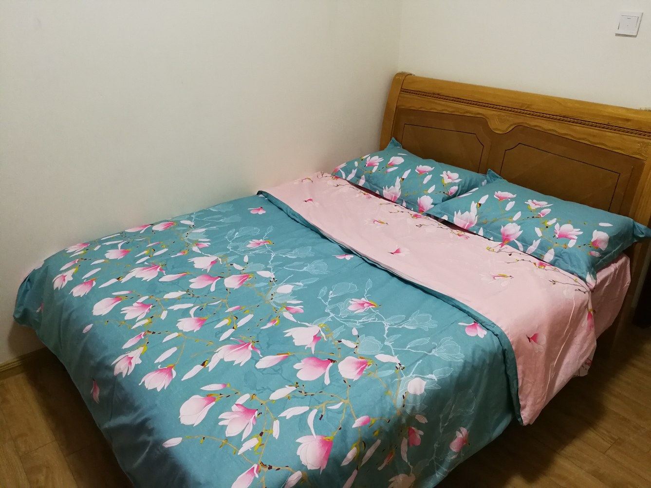 舒适三室二厅套房