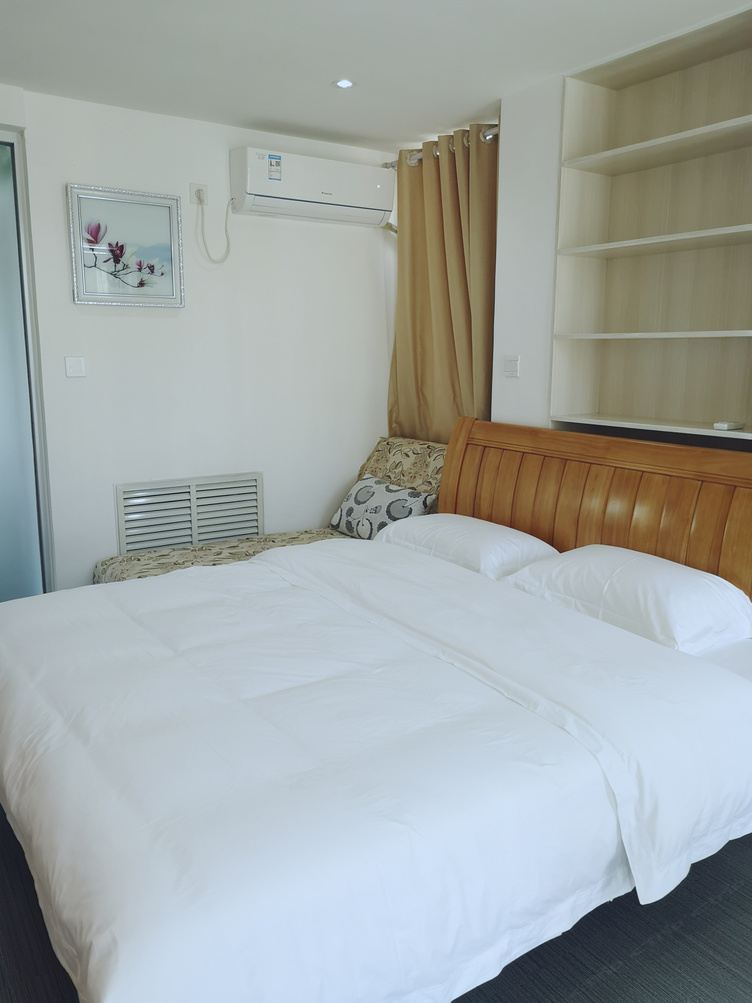 时光三室一厅套房