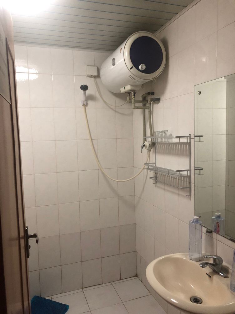 普通一室二床房