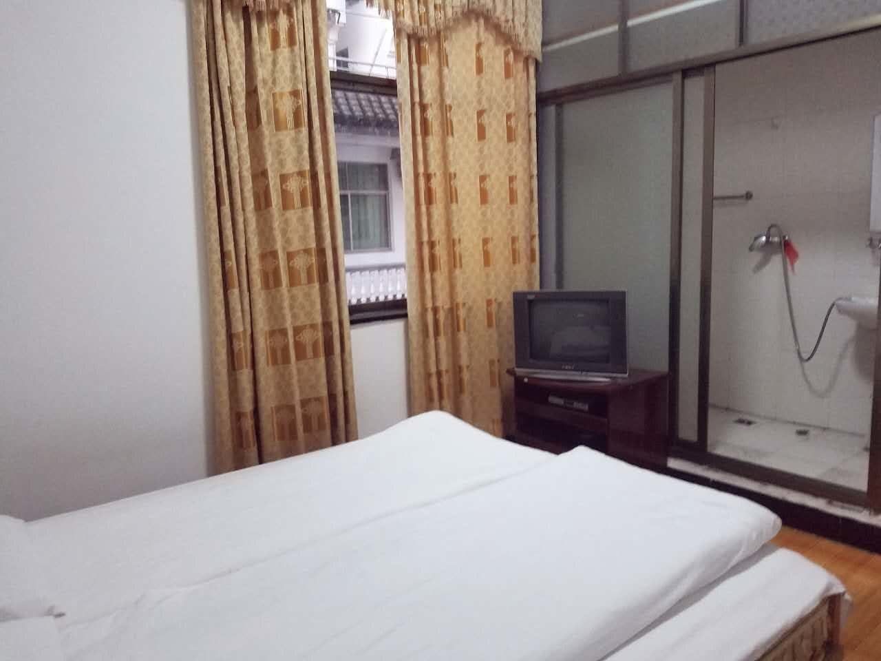 大床房(无窗)
