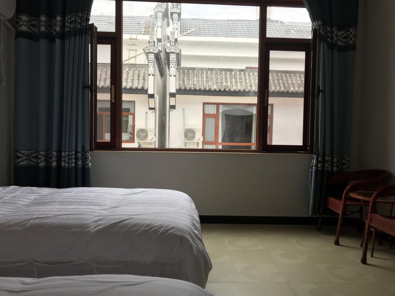 双床房