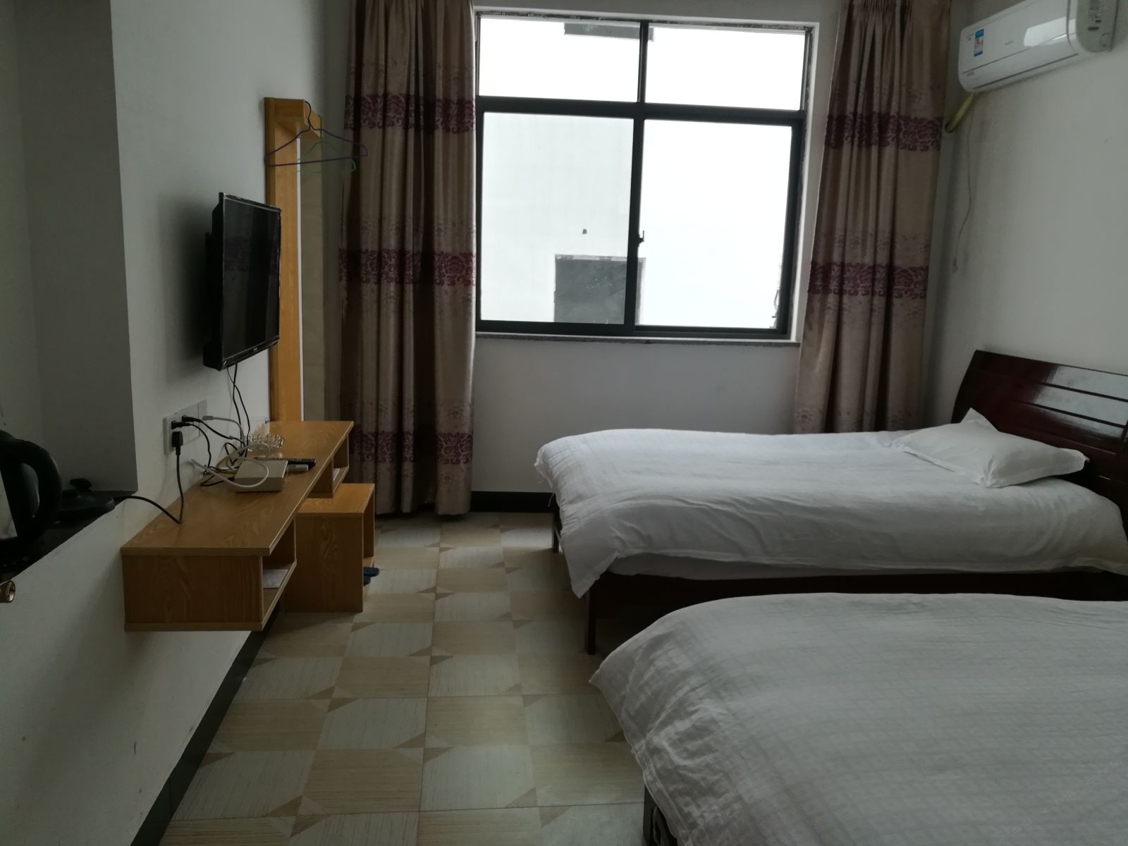 标间