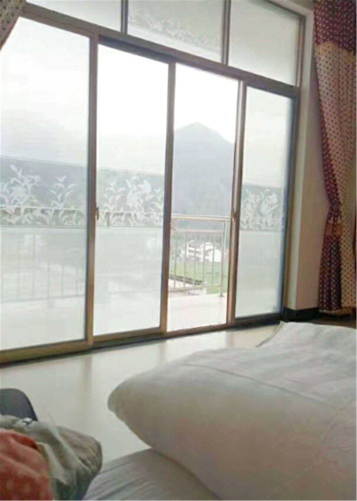 大床房