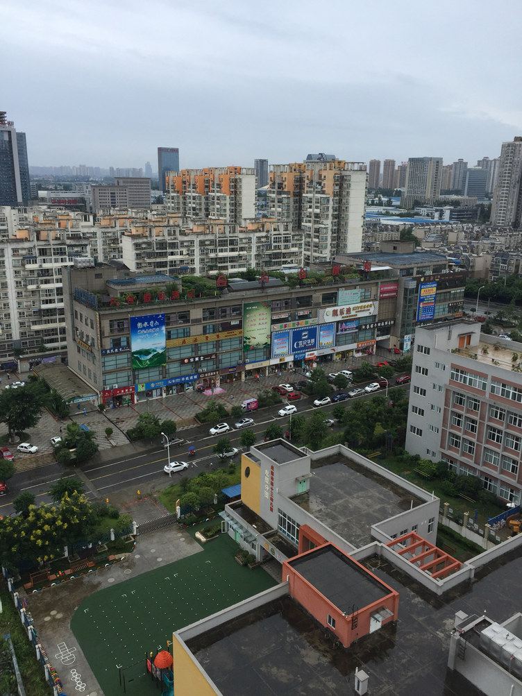 成都水乡民宿(华彩路龙港路口店)
