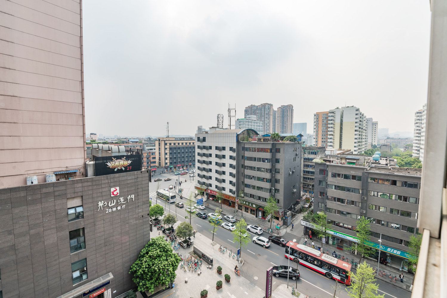 成都娟的温馨小屋公寓(百寿路分店)