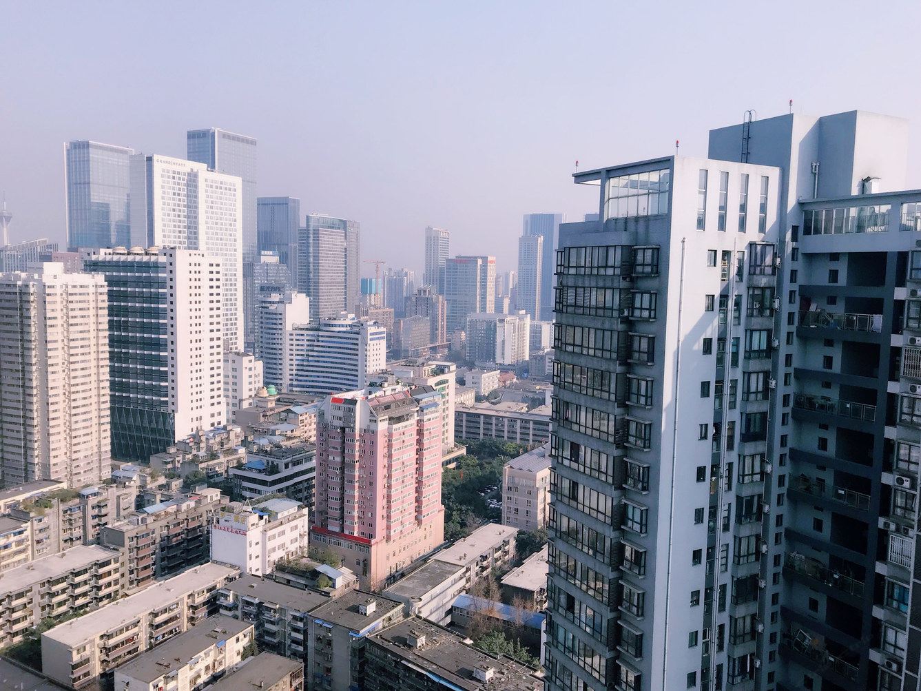成都树洞小屋特色民宿(新光华街辅路分店)