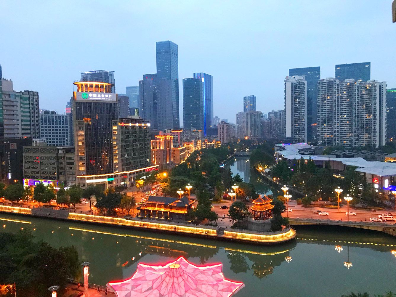 成都乐杨小哥哥公寓(合江亭分店)