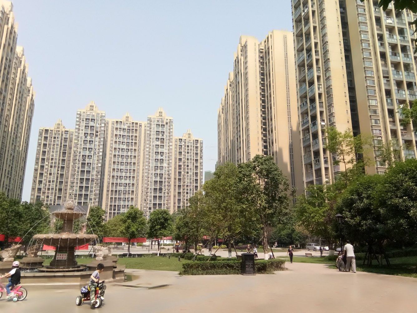 成都zzw公寓(商业街社区分店)