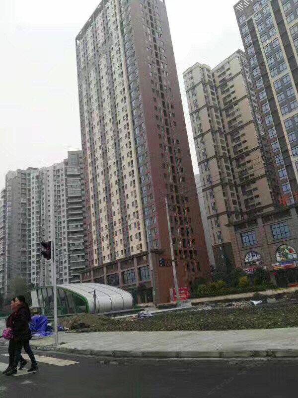 成都温江财大万盛地铁口温馨佳园公寓(学府路分店)