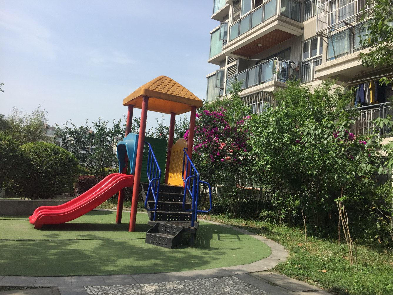 成都蕊莉公寓(丁丁儿童乐园分店)