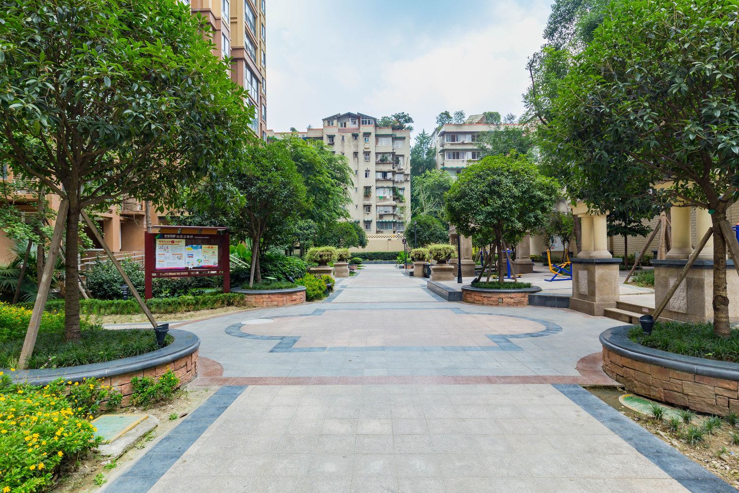 成都强子锅公寓