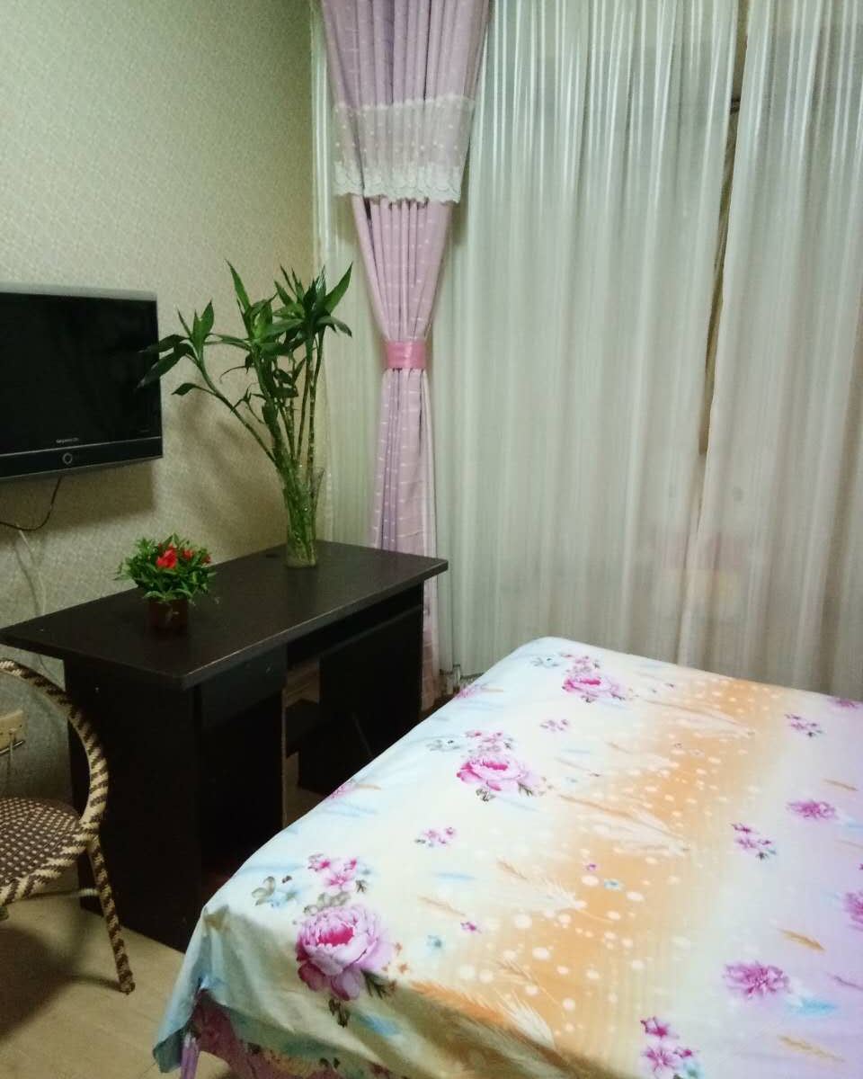豪华大床房