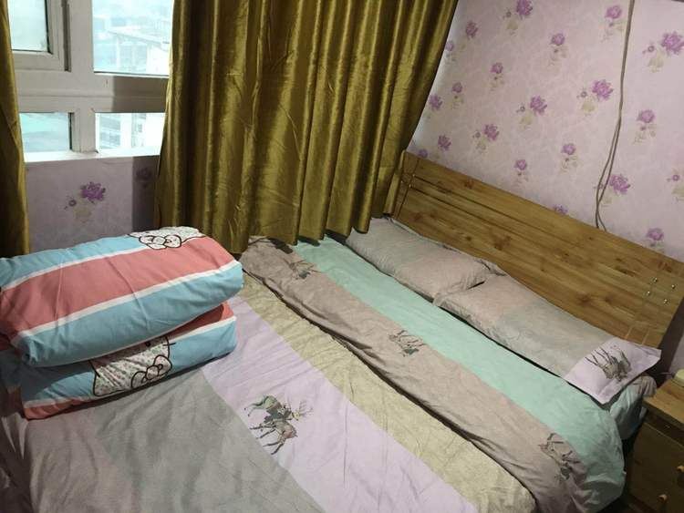 温馨大床房(公共卫浴)