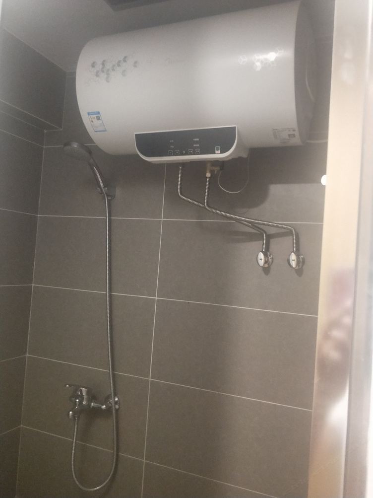 一室大床房