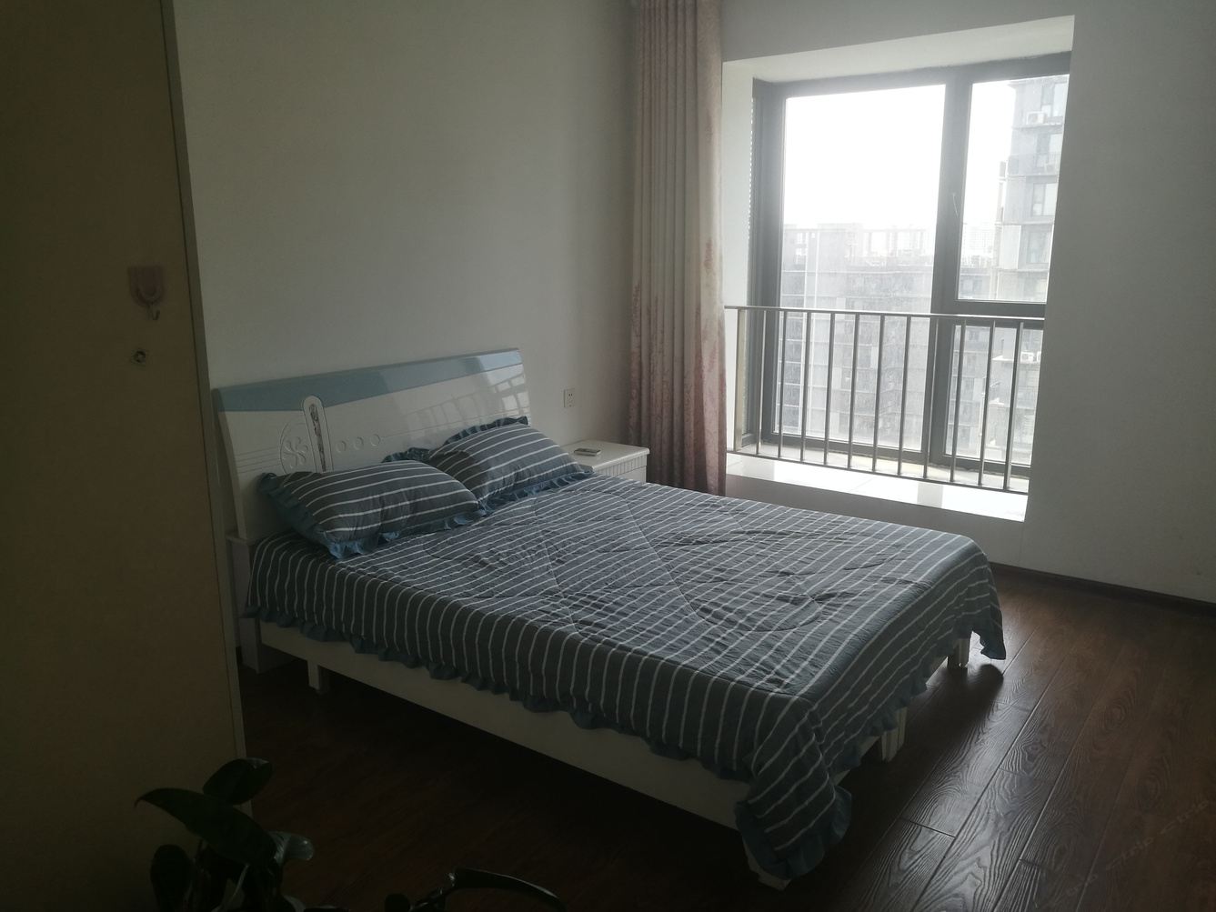 郑州汇之嘉公寓(15号店)