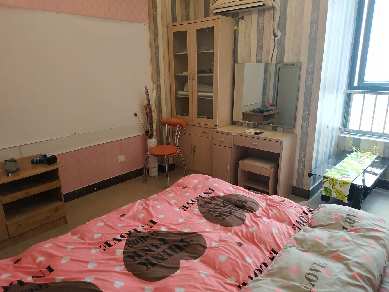 精美一室大床房