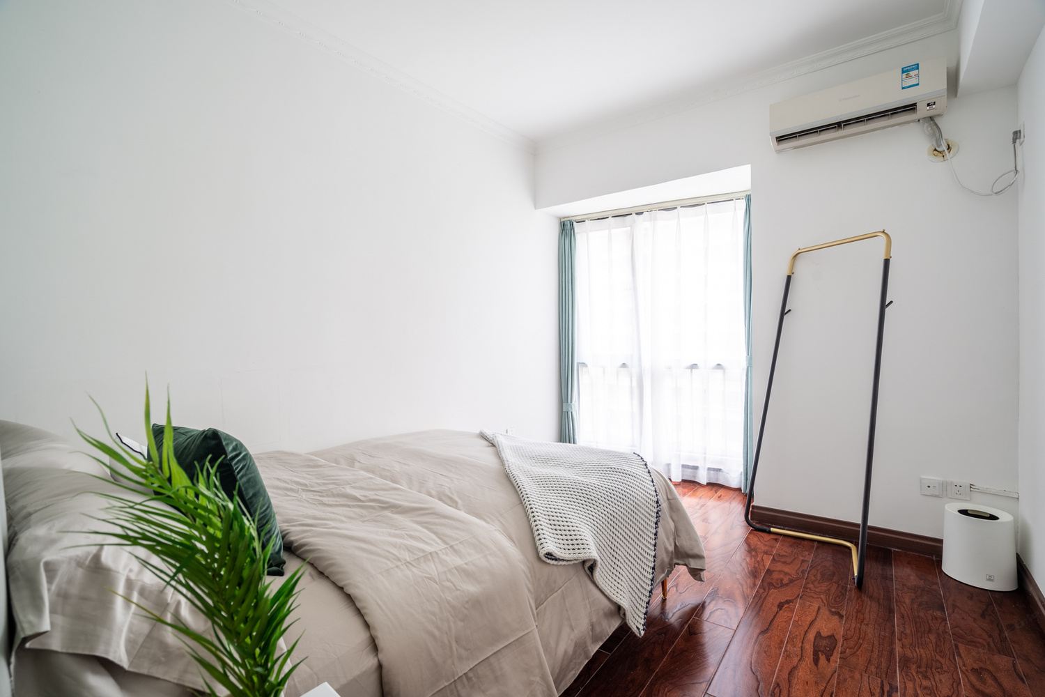 郑州路客精品民宿BI8420