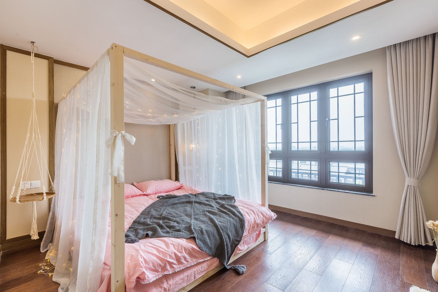 嘉兴彼时花开公寓(10号店)