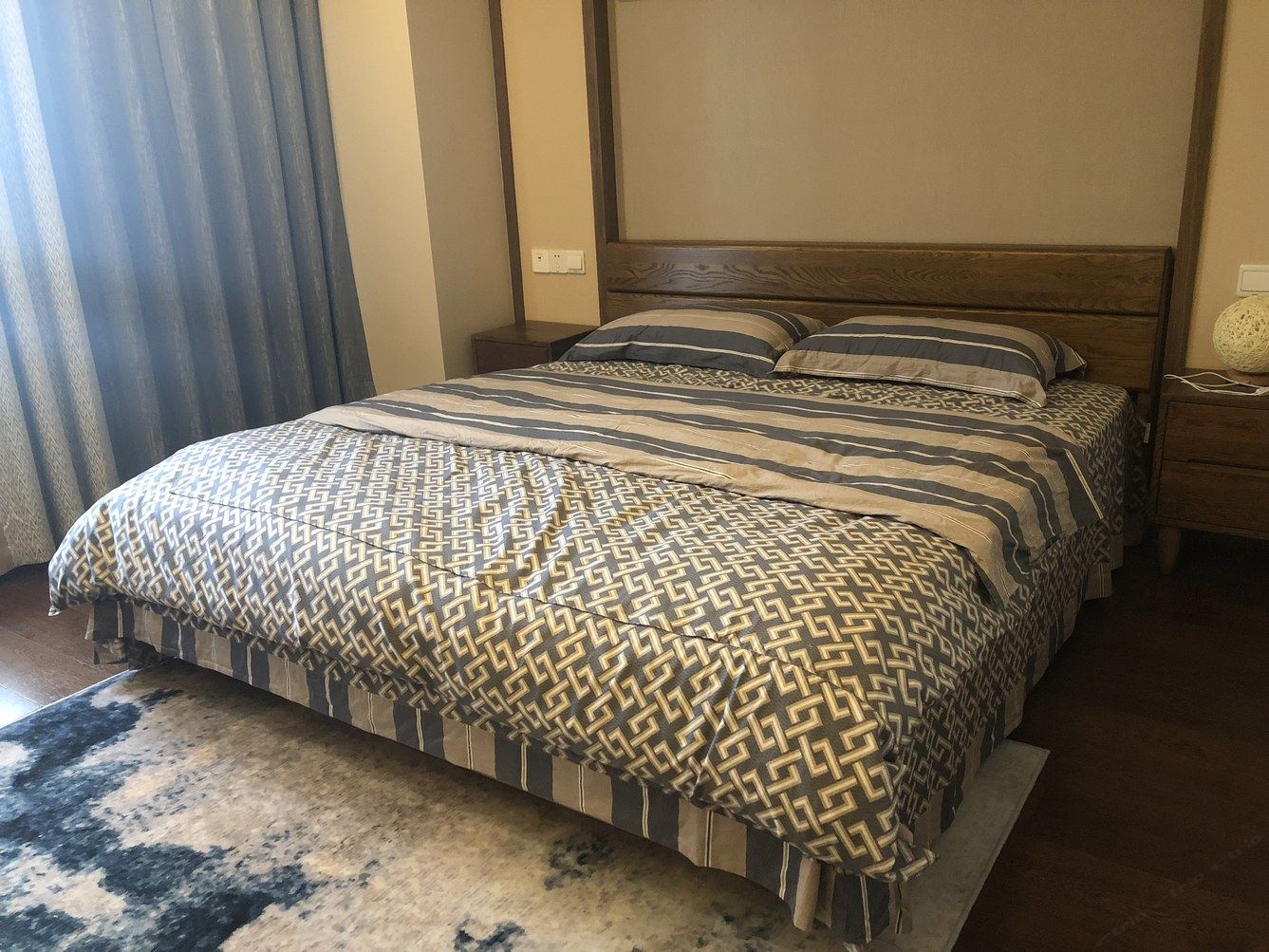 情侣一室一厅套房
