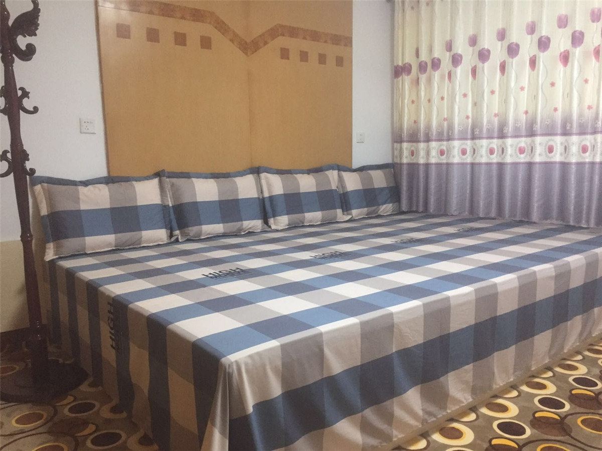 精致二室一厅套房