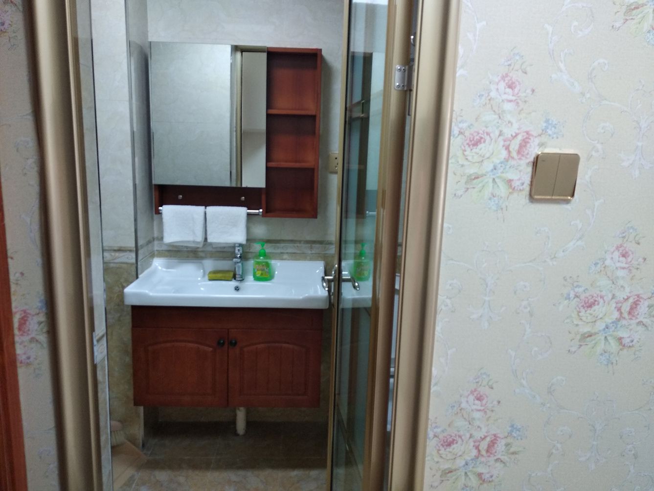 简约一室大床房