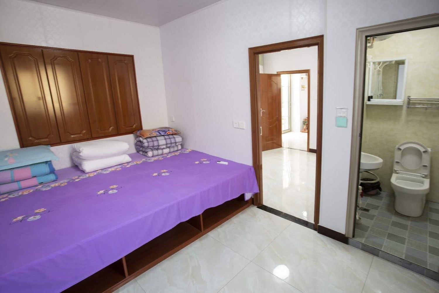 温馨一室单床房