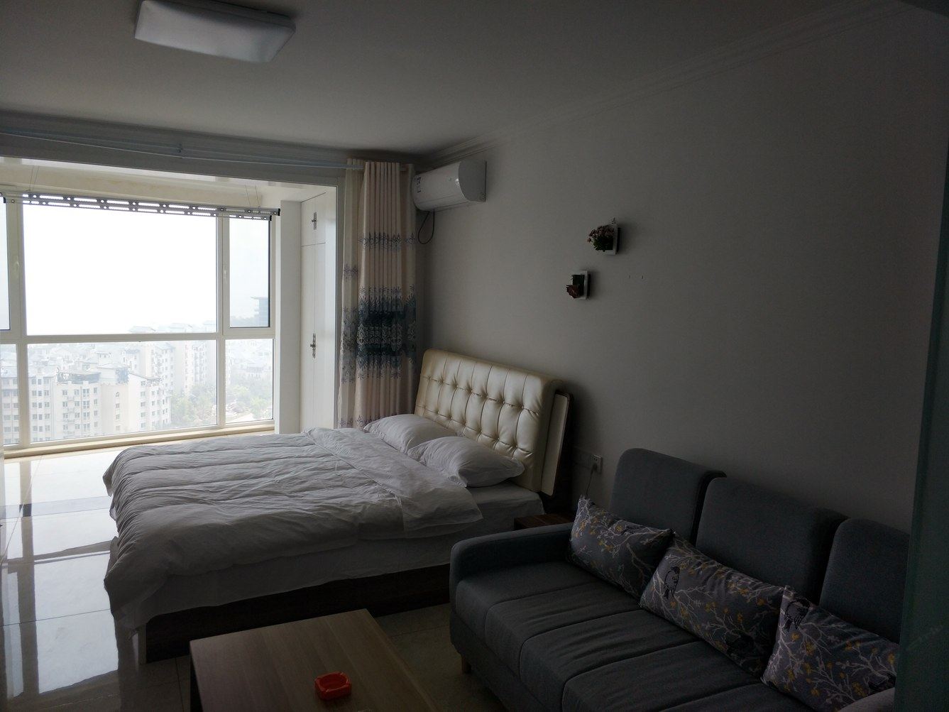 威海（荣成）一线海景房公寓(3号店)