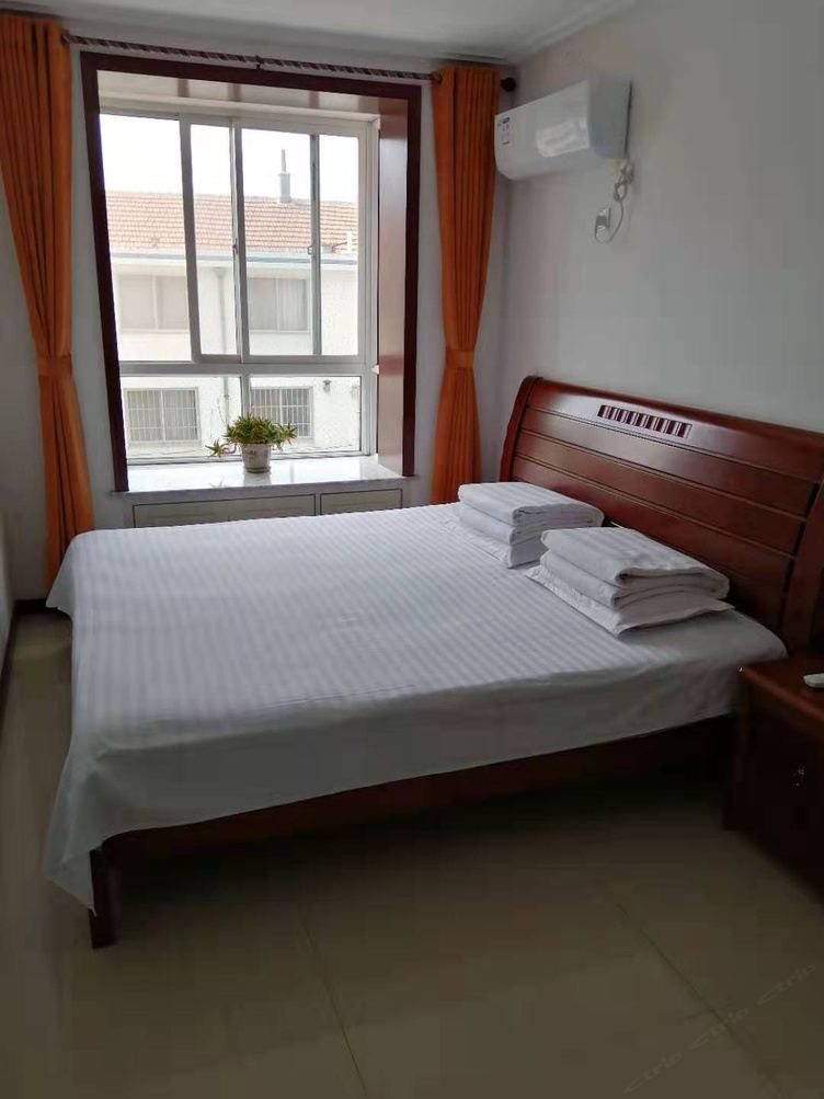 蓝天三室二厅套房