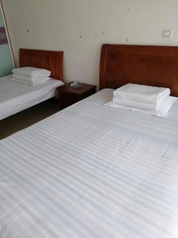 蓝天三室二厅套房