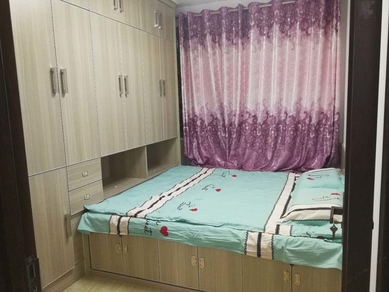 豪华二室一厅套房