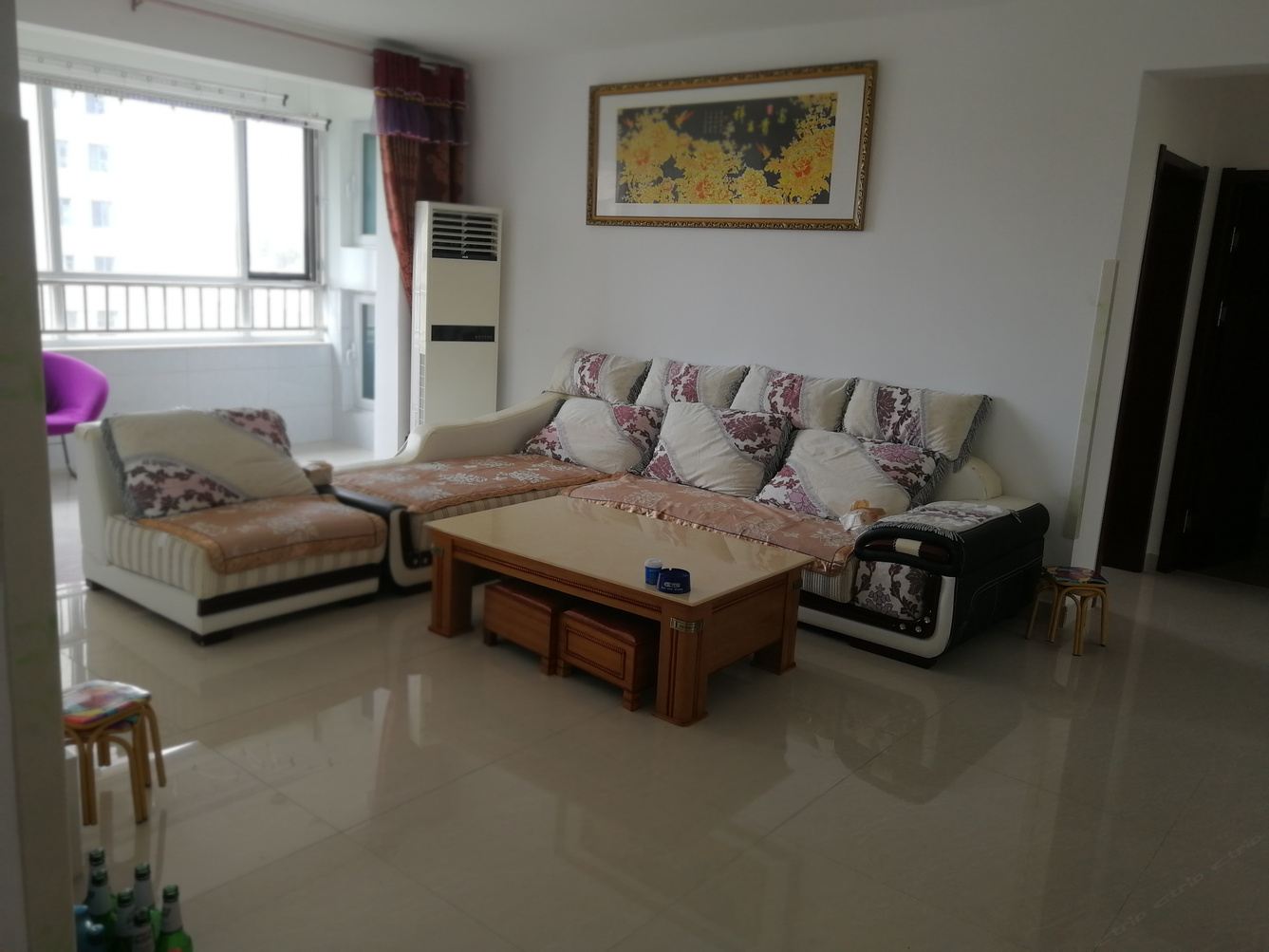 家庭三室一厅套房